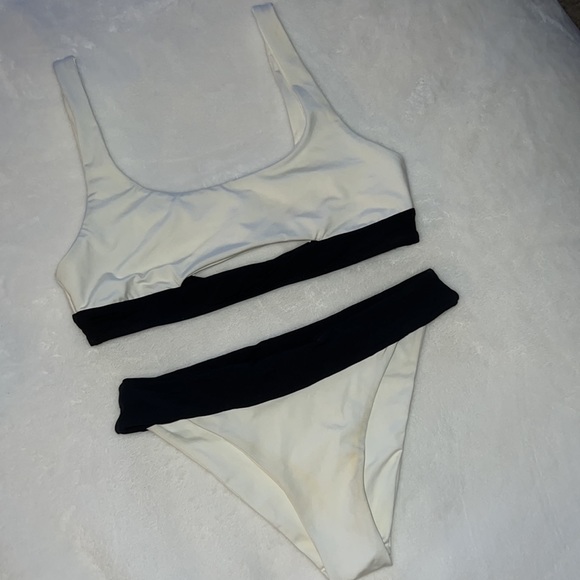 L*space Veronica Blocked Bikini Large - Picture 3 of 3